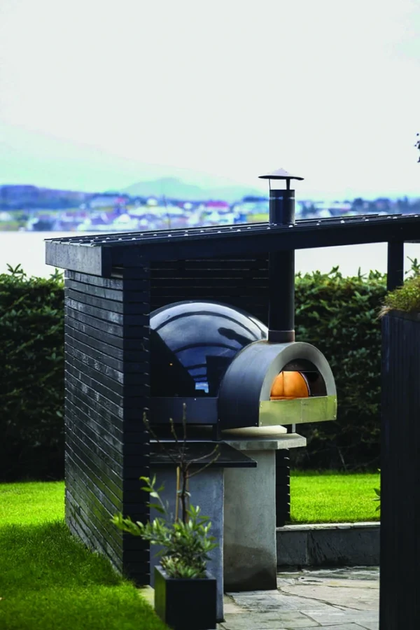 Forno Joy 90 Pavesi professionale installato all'aperto