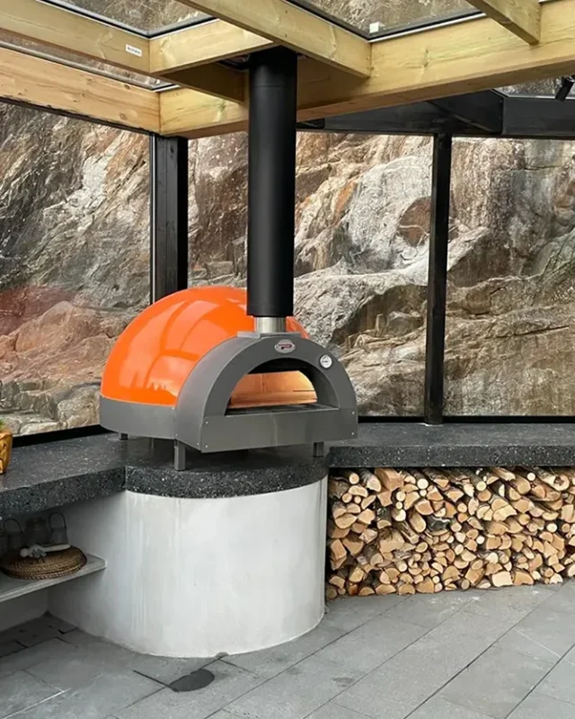 Installazione di forno Pavesi professionale per pizza